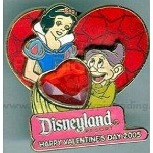 Disney Pin Princess Snow White & Dopey Dwarf LE 36332 DLR Valentine's Day 2005